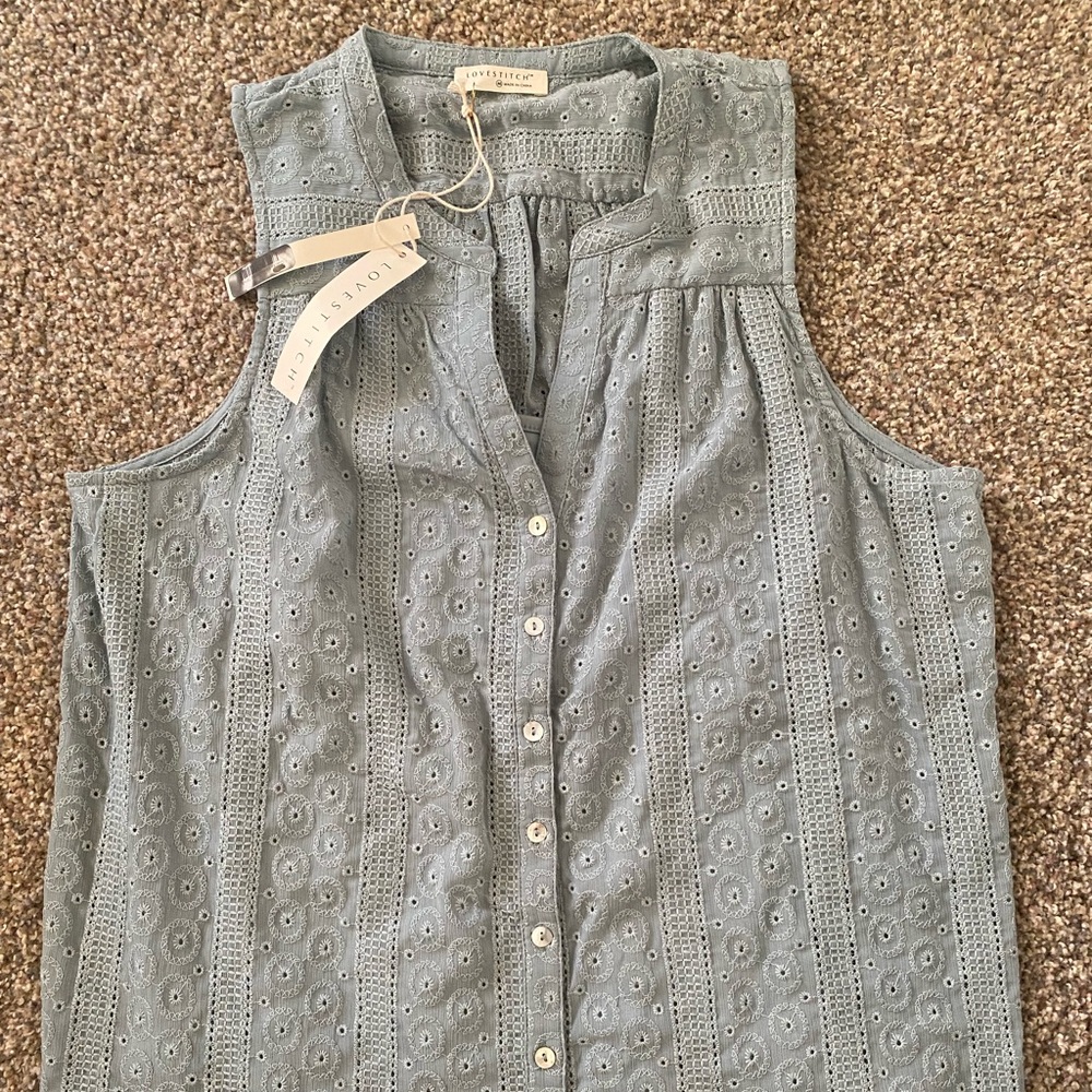Lovestitch M button down flowy tank brand new with tags, never worn